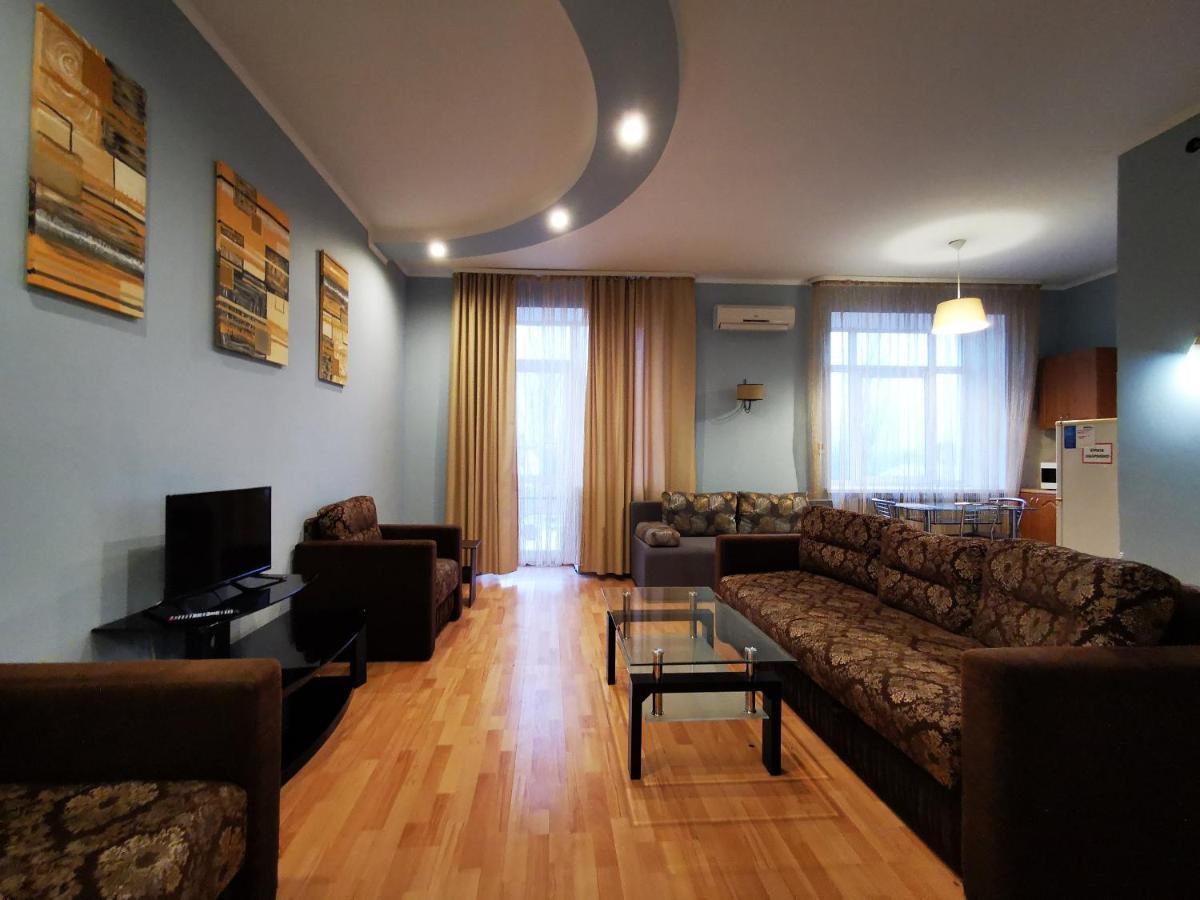 Chernigov City Centre Apartments Екстериор снимка